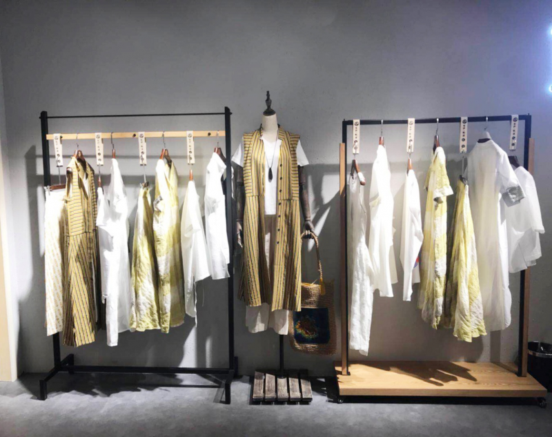 商场实体店铺展示